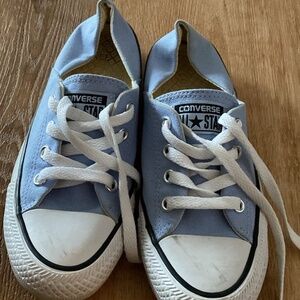 Blue Converse - short tongue! Size 6